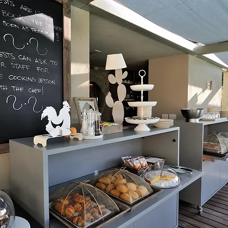 Sassolini Country Boutique 4*