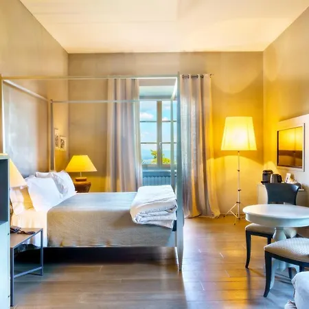 Sassolini Country Boutique 4*