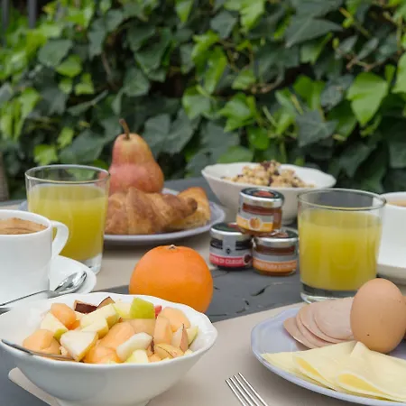 Sassolini Country Boutique 4* 蒙特瓦尔基