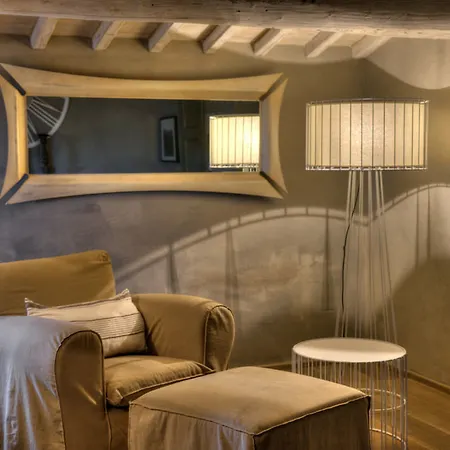 Hotel Sassolini Country Boutique 4*